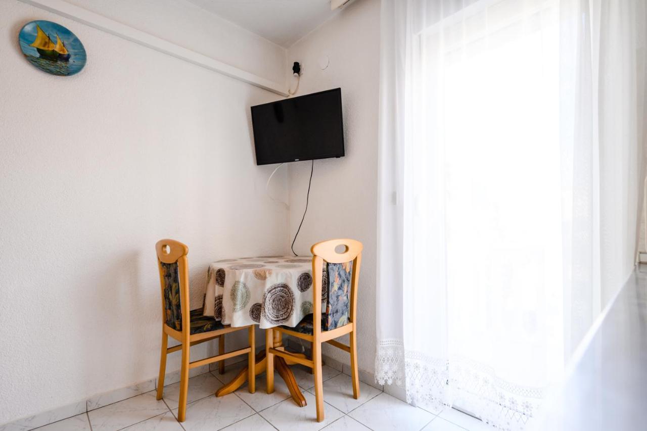 Apartmani Milka Zadar Ngoại thất bức ảnh